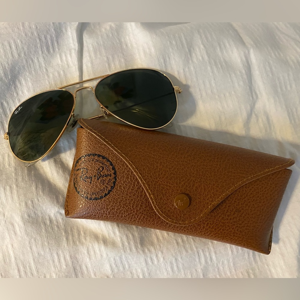 Womens Ray-Ban Aviator Sunglasses Like New